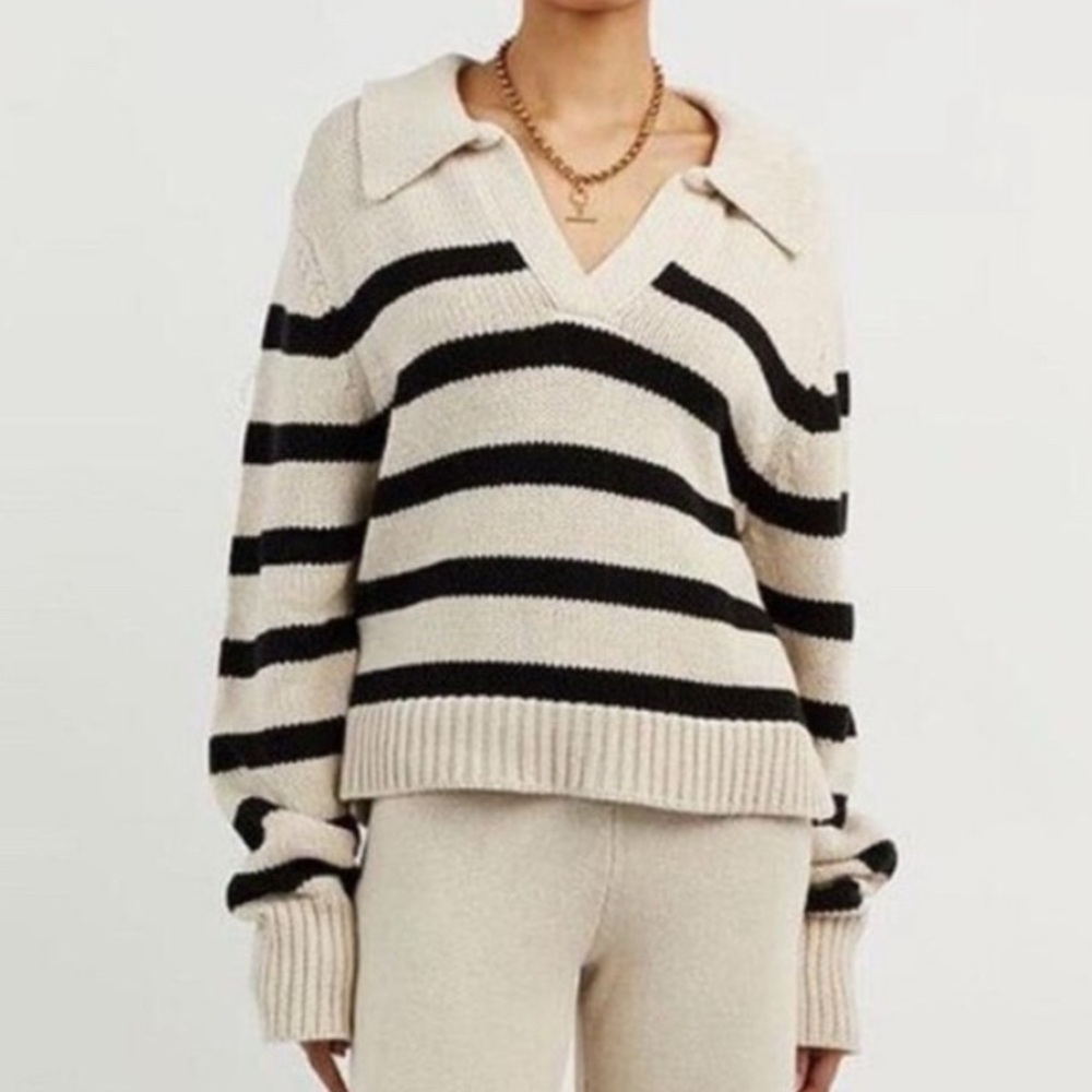 DISSH Cream and Black Striped V-Neck Collared Sweater